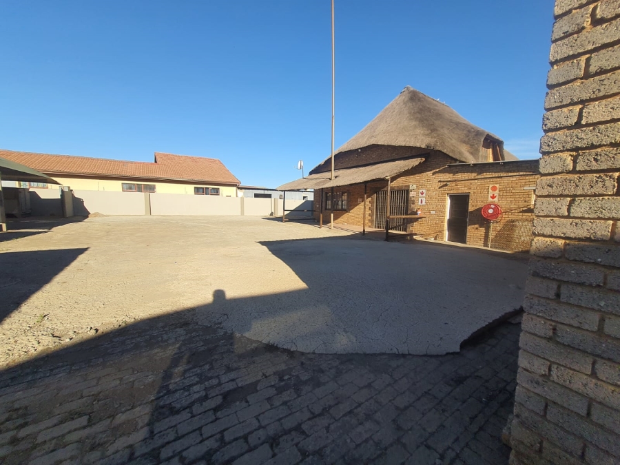Commercial Property for Sale in Vaalpark Free State
